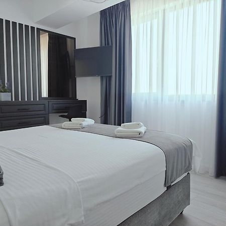 Mamaia Nord Vip Aparthotel Năvodari Eksteriør billede