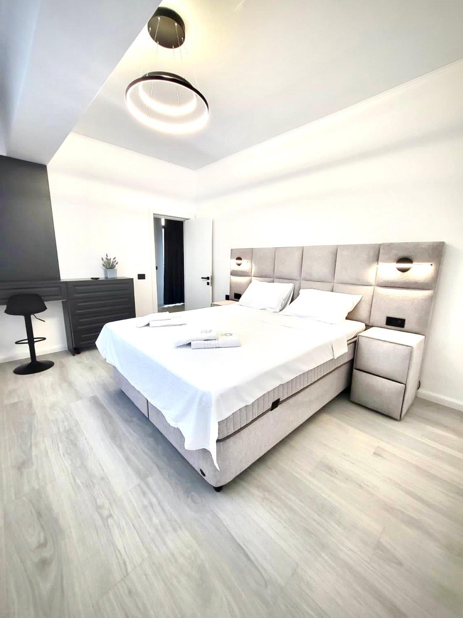 Mamaia Nord Vip Aparthotel Năvodari Eksteriør billede